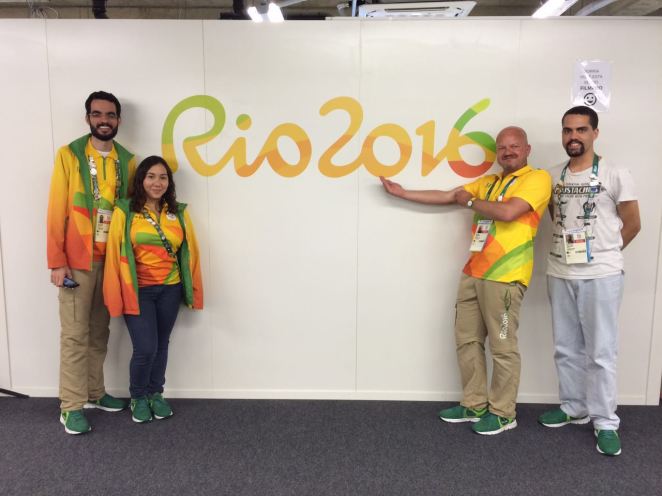 ingoamericano volunteers